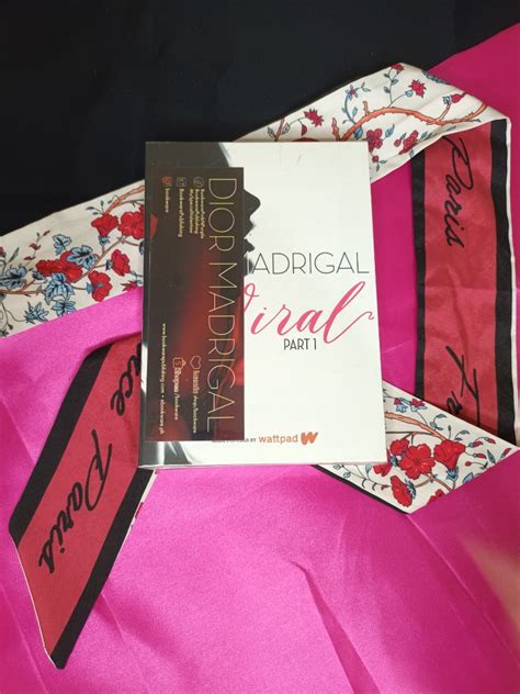 Viral By Dior Madrigal (Box Set) .